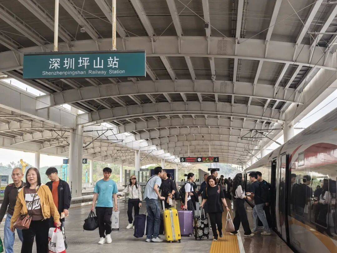 “五一”假期 深圳铁路预计开行539趟夜间高铁