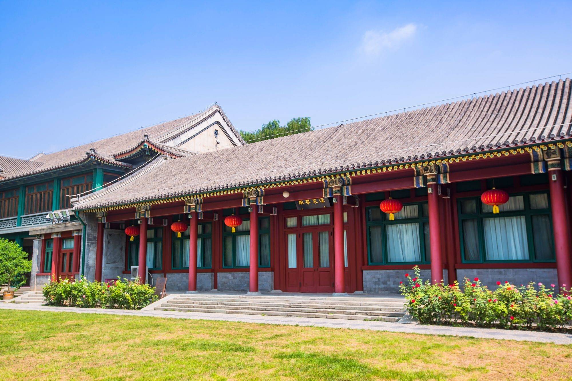 市值蒸发超九成的童程童美：退费难等投诉问题激增 研学项目曾被指造假