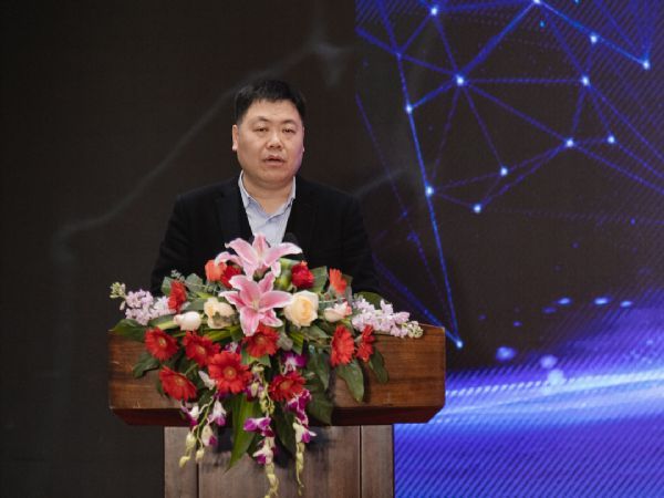 海翔药业：参股公司华益泰康在新三板正式挂牌