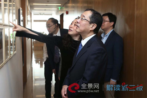 新三板创新层公司铜冠矿建新增专利信息授权：“一种推进梁油管限位装置”