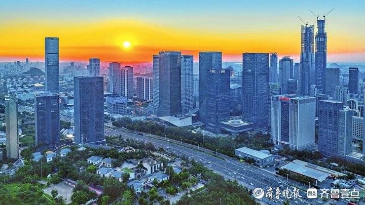亿能电力大宗交易成交30.00万股 成交额405.00万元