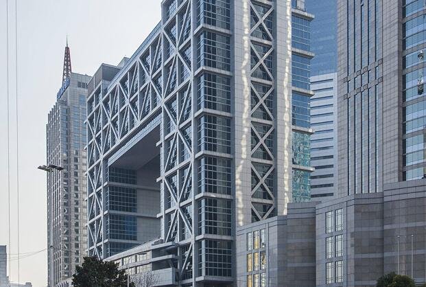 加拿大皇家银行发布2025年最佳股票选择，康菲石油和MSCI入选