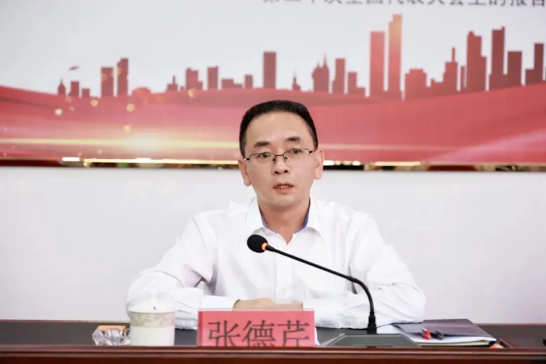 茅台股东大会直击| 张德芹：茅台将更多出现在家庭重要聚会、消费者高光时刻和国际市场上