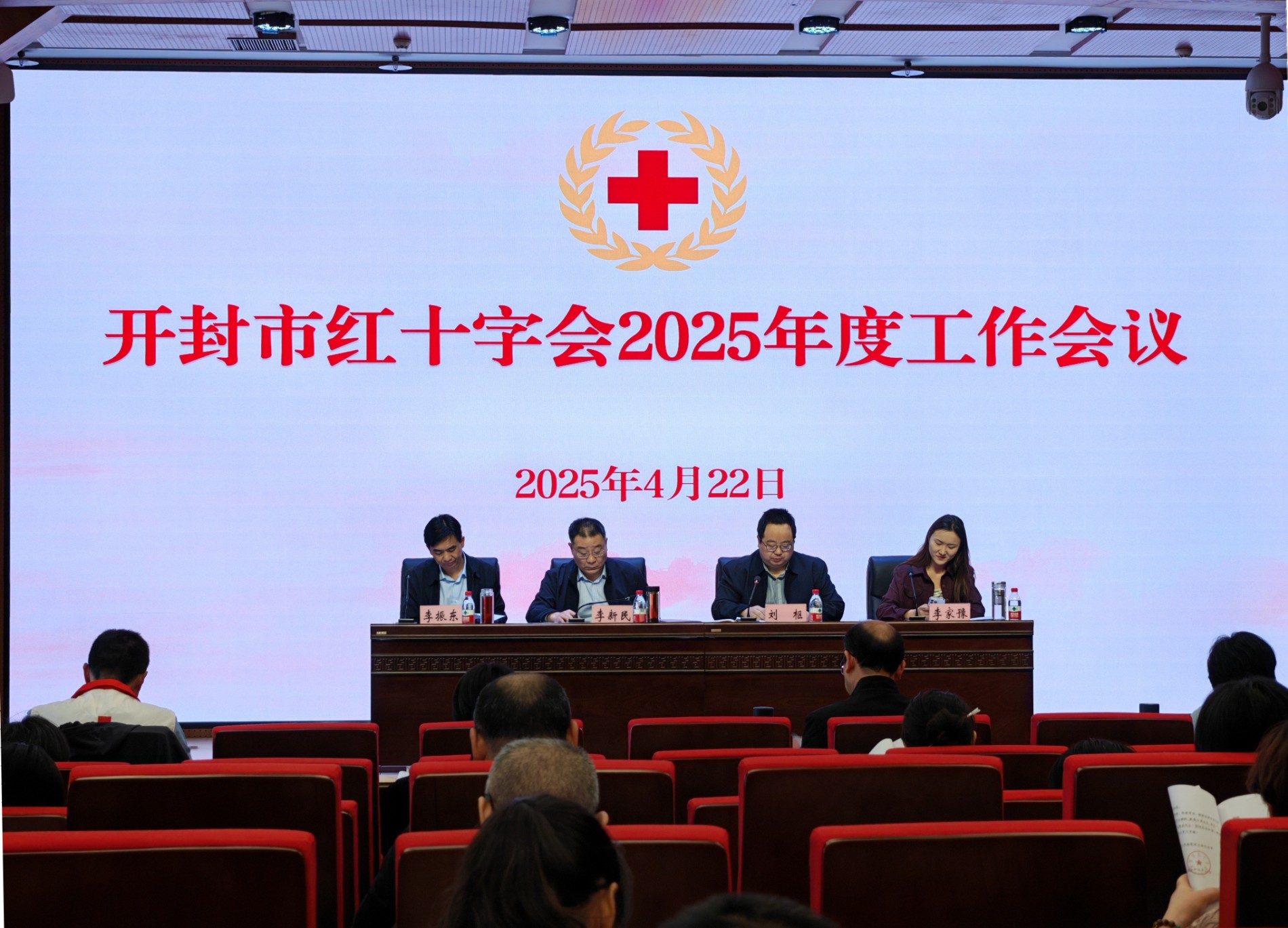 聚力文化：2025年半年度净利润约2365万元