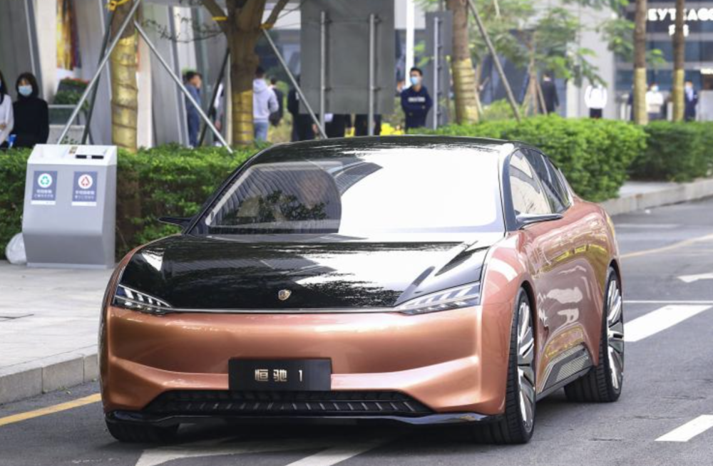 14套房产作价885万元，A股公司宣布“以房抵债”！股价1个月暴涨153%，公司却已资不抵债，面临银行巨债、违约担保双重“雷区”