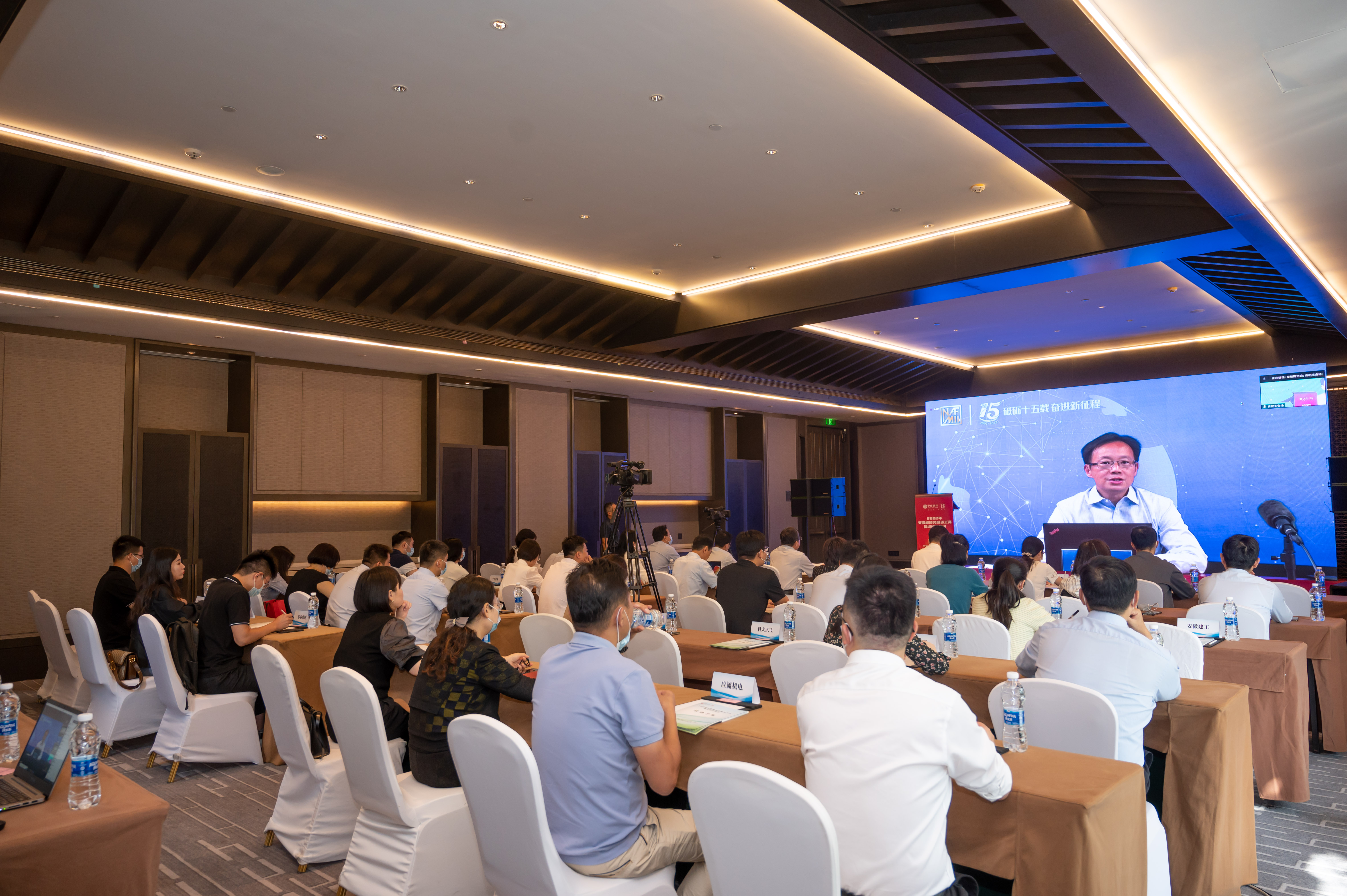 交易商协会核减232.065亿元债务融资工具额度，涉及10家公司