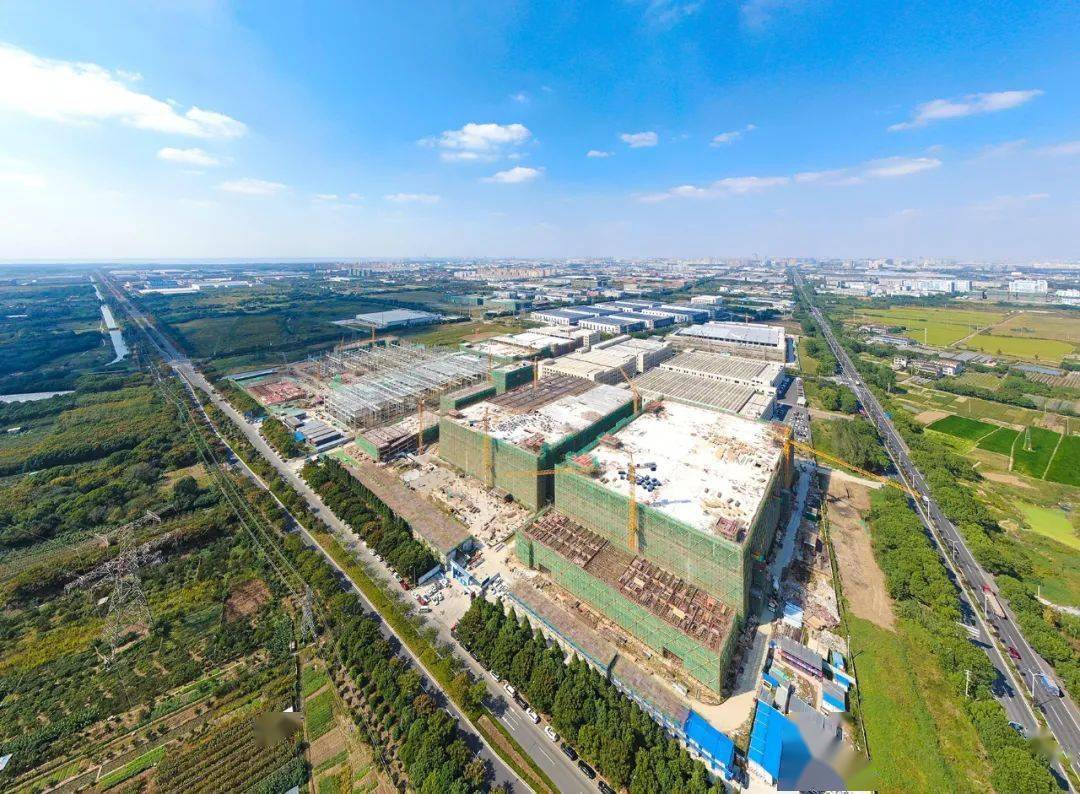 总投资超10亿元 农夫山泉云南轿子雪山水源地工厂正式投产