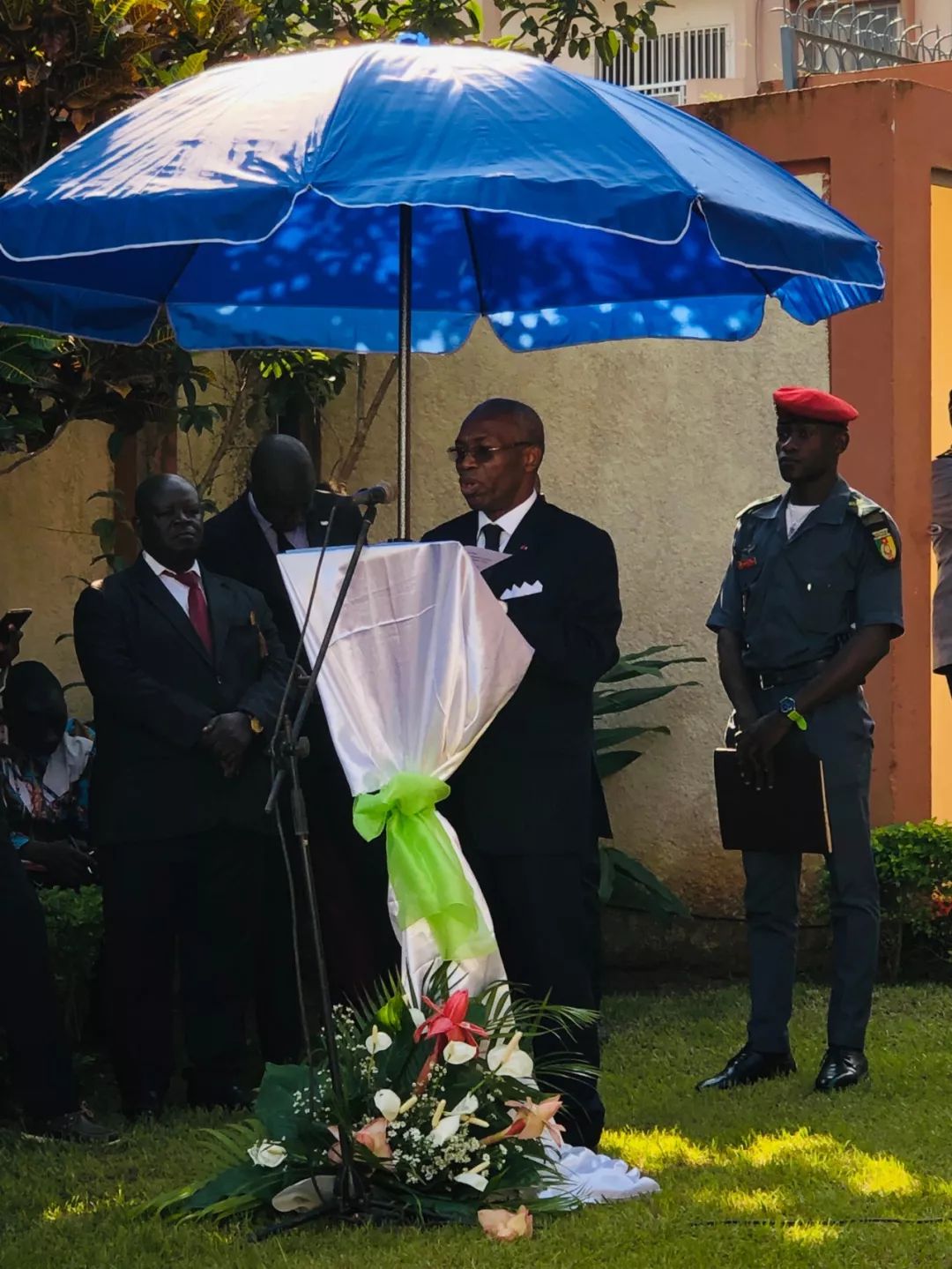 喀麦隆以首笔15年期债券试水中非国家银行证券交易市场